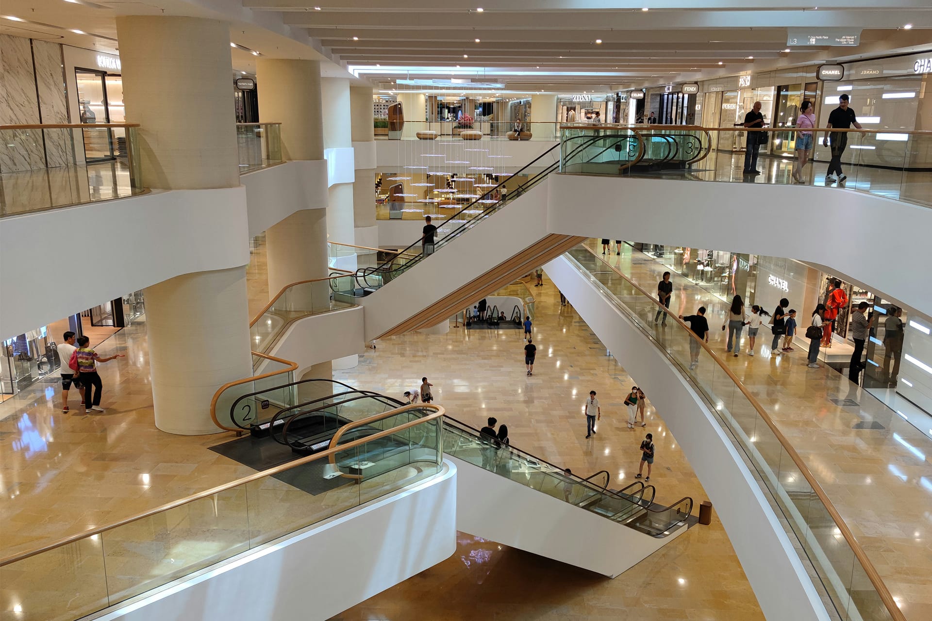 Application 1 Base Mall img